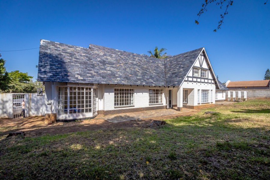 5 Bedroom Property for Sale in Bryanston Gauteng