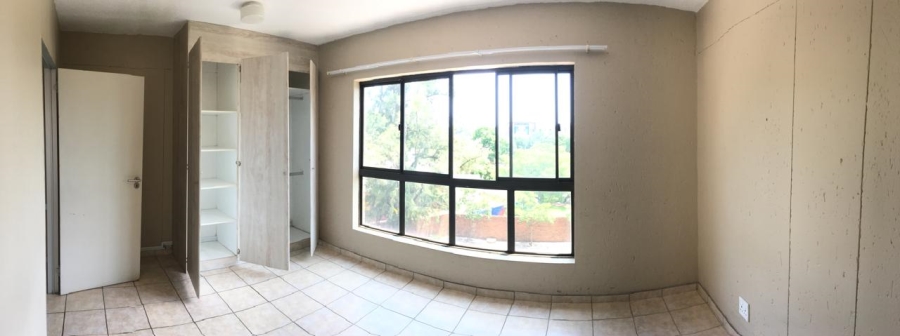 1 Bedroom Property for Sale in Hillcrest Gauteng