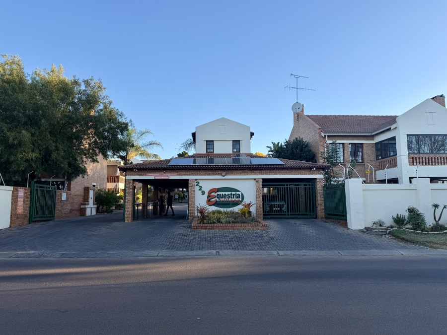 1 Bedroom Property for Sale in Equestria Gauteng