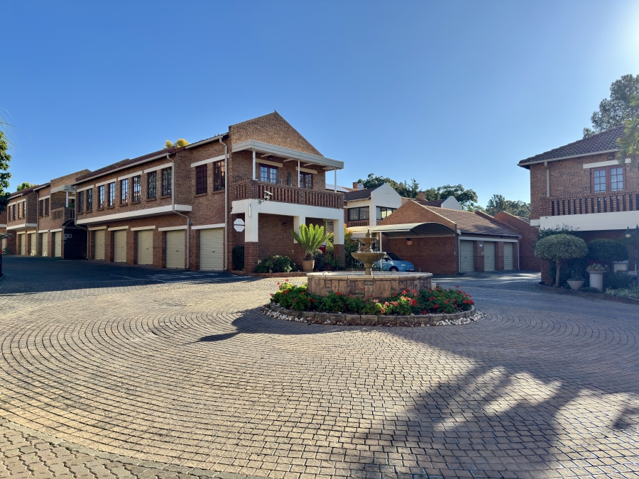 1 Bedroom Property for Sale in Equestria Gauteng