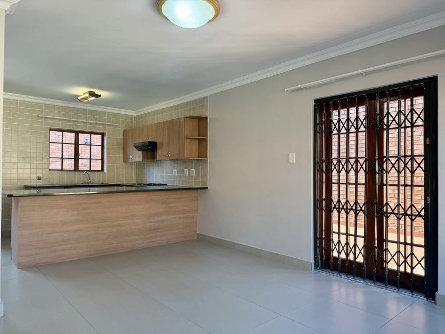 1 Bedroom Property for Sale in Equestria Gauteng