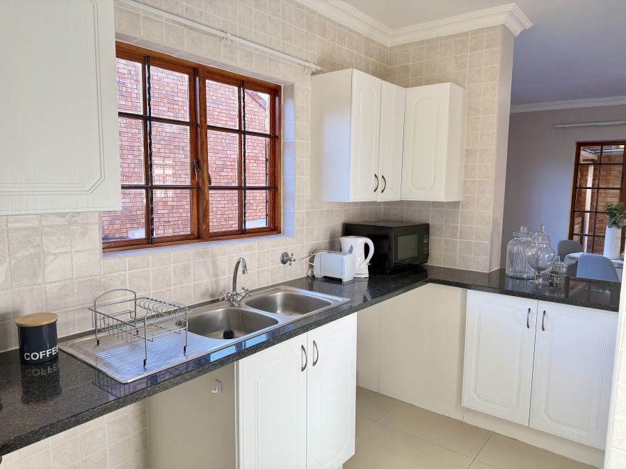 2 Bedroom Property for Sale in Equestria Gauteng