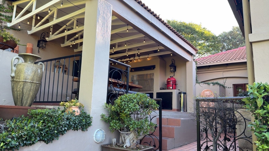 3 Bedroom Property for Sale in Waterkloof Ridge Gauteng