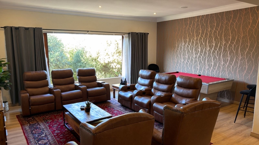 3 Bedroom Property for Sale in Waterkloof Ridge Gauteng