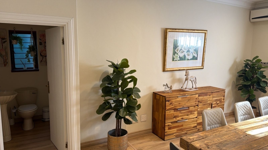 3 Bedroom Property for Sale in Waterkloof Ridge Gauteng