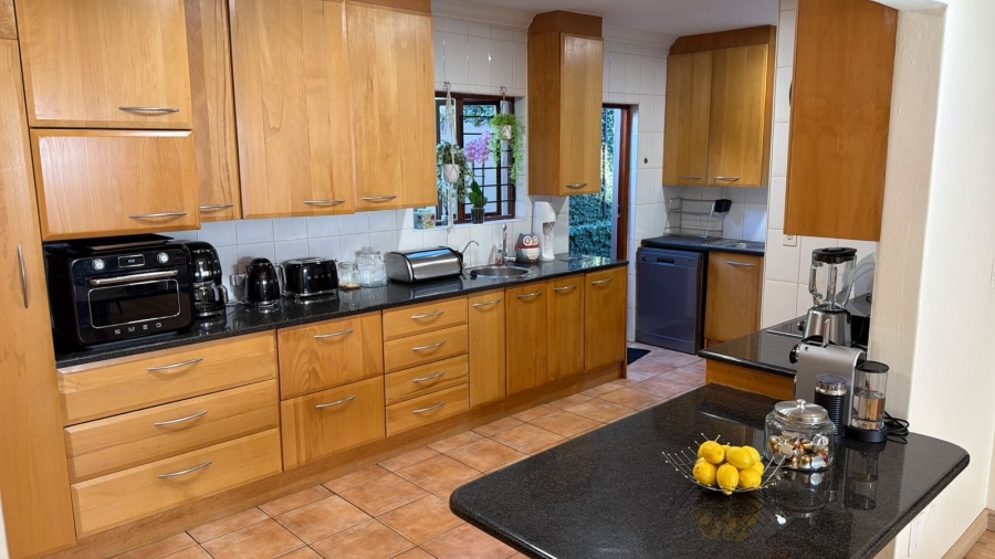 3 Bedroom Property for Sale in Waterkloof Ridge Gauteng