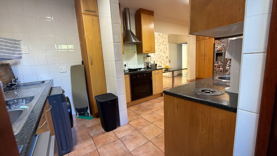 3 Bedroom Property for Sale in Waterkloof Ridge Gauteng
