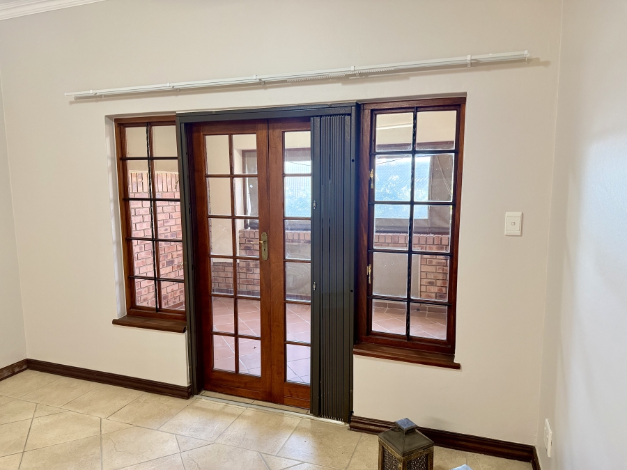 1 Bedroom Property for Sale in Equestria Gauteng