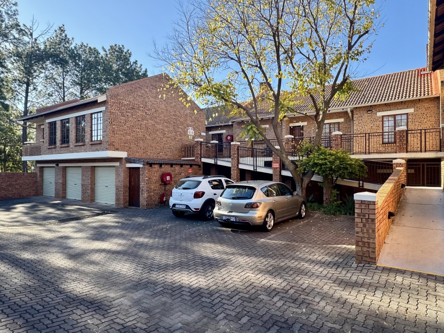 2 Bedroom Property for Sale in Equestria Gauteng