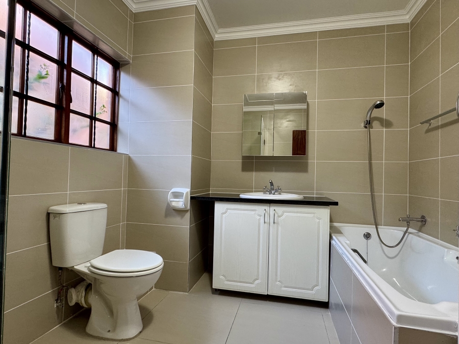 2 Bedroom Property for Sale in Equestria Gauteng