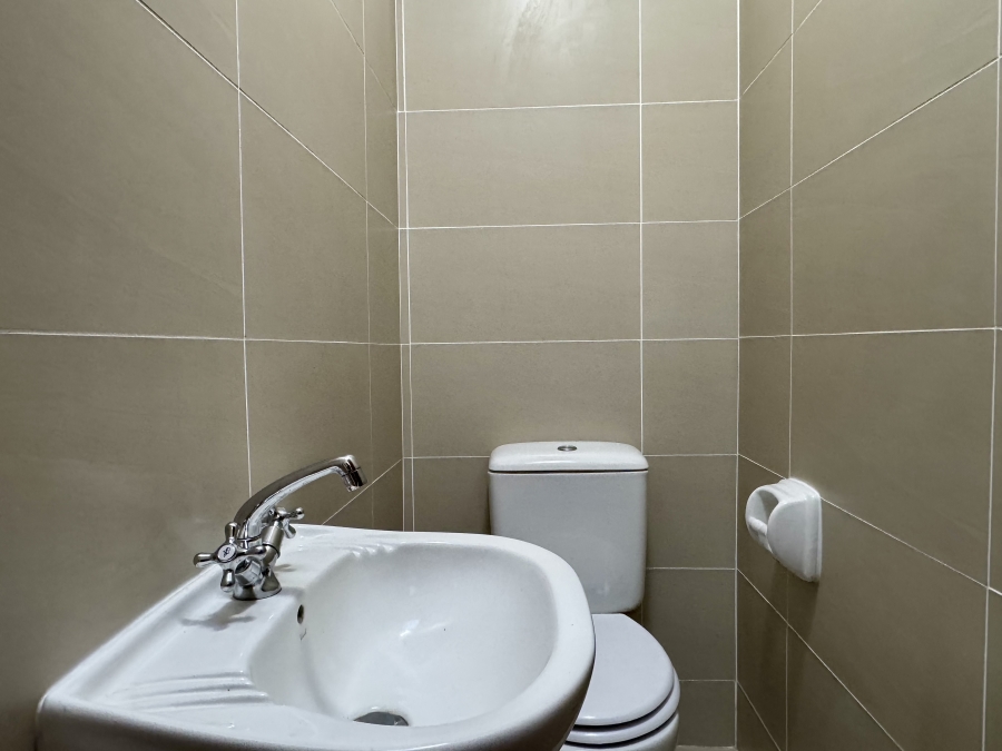 2 Bedroom Property for Sale in Equestria Gauteng