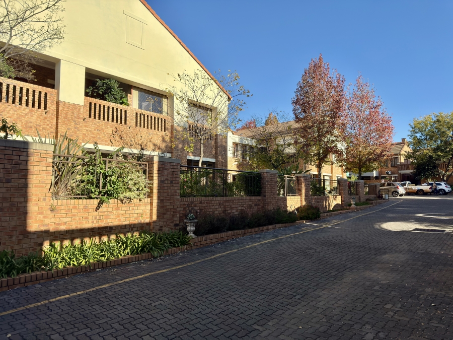 3 Bedroom Property for Sale in Equestria Gauteng