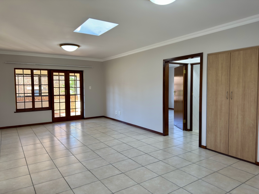 3 Bedroom Property for Sale in Equestria Gauteng