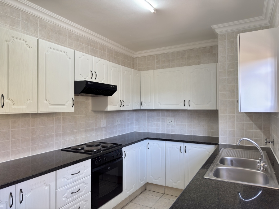 3 Bedroom Property for Sale in Equestria Gauteng