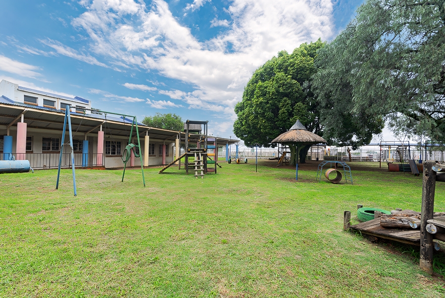 To Let Commercial Property for Rent in Kempton Park Central Gauteng