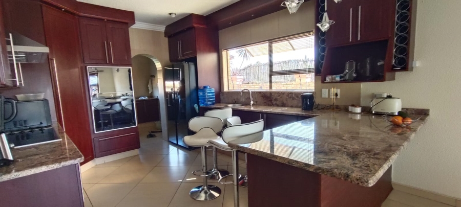 3 Bedroom Property for Sale in Fochville Gauteng