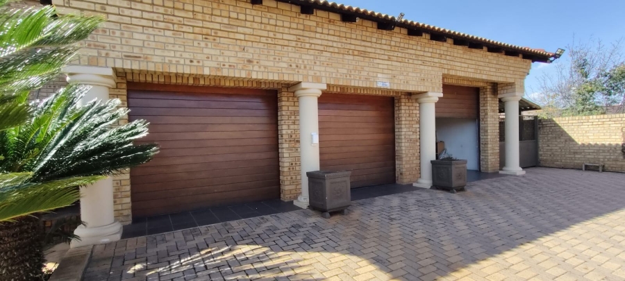 3 Bedroom Property for Sale in Fochville Gauteng