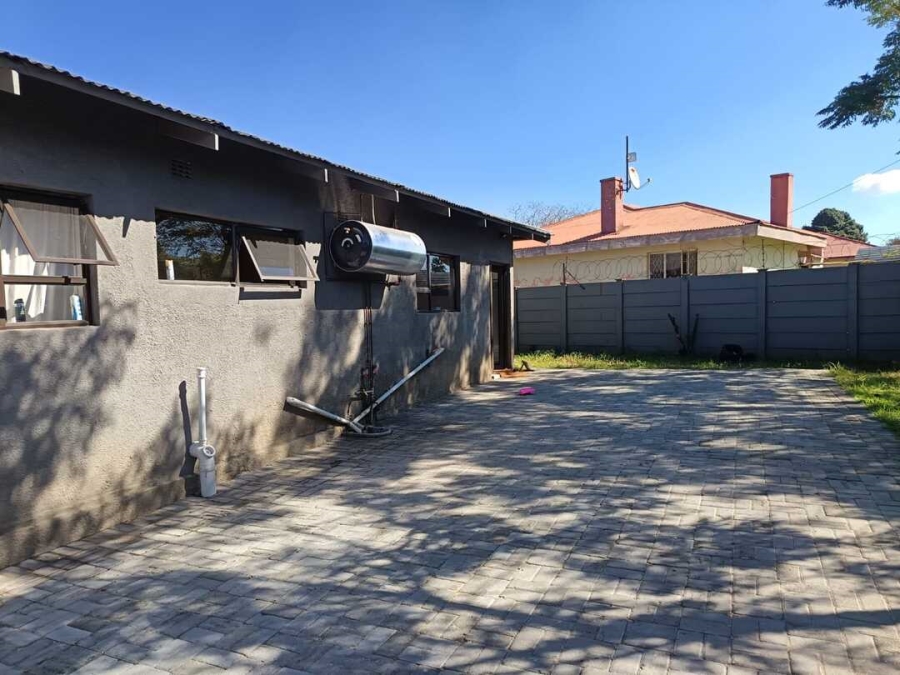 3 Bedroom Property for Sale in Vanderbijlpark Cw 6 Gauteng