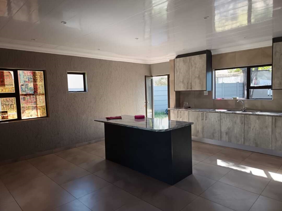 3 Bedroom Property for Sale in Vanderbijlpark Cw 6 Gauteng