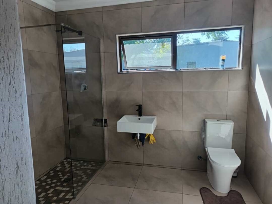 3 Bedroom Property for Sale in Vanderbijlpark Cw 6 Gauteng