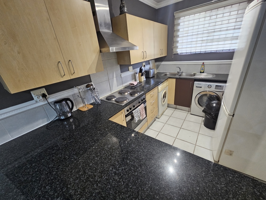 2 Bedroom Property for Sale in Morningside Gauteng