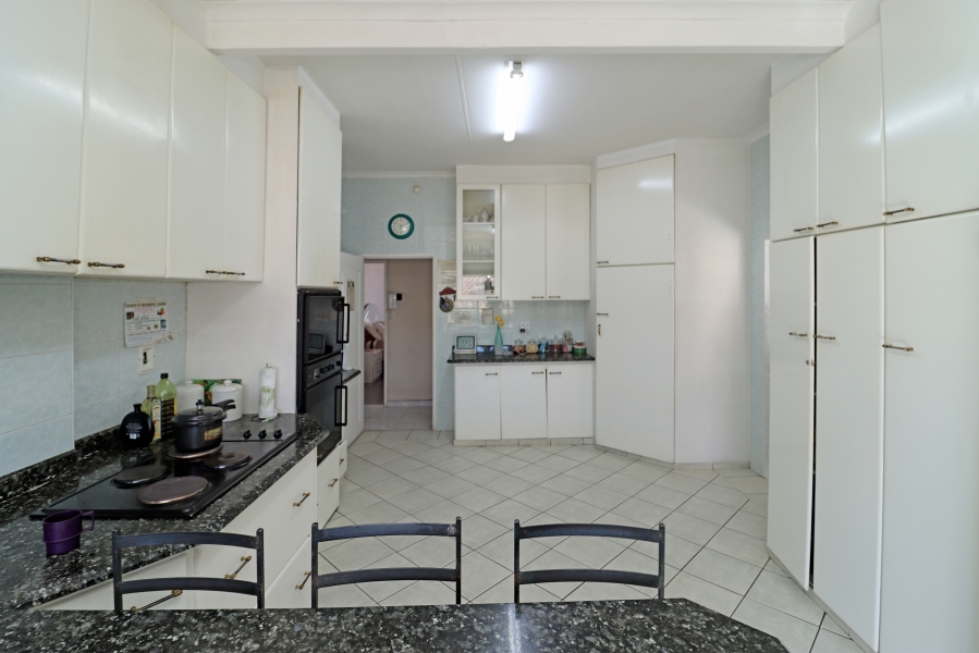 4 Bedroom Property for Sale in Crosby Gauteng