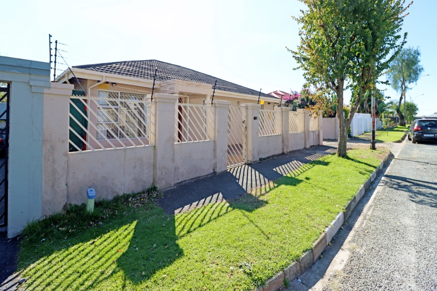 4 Bedroom Property for Sale in Crosby Gauteng