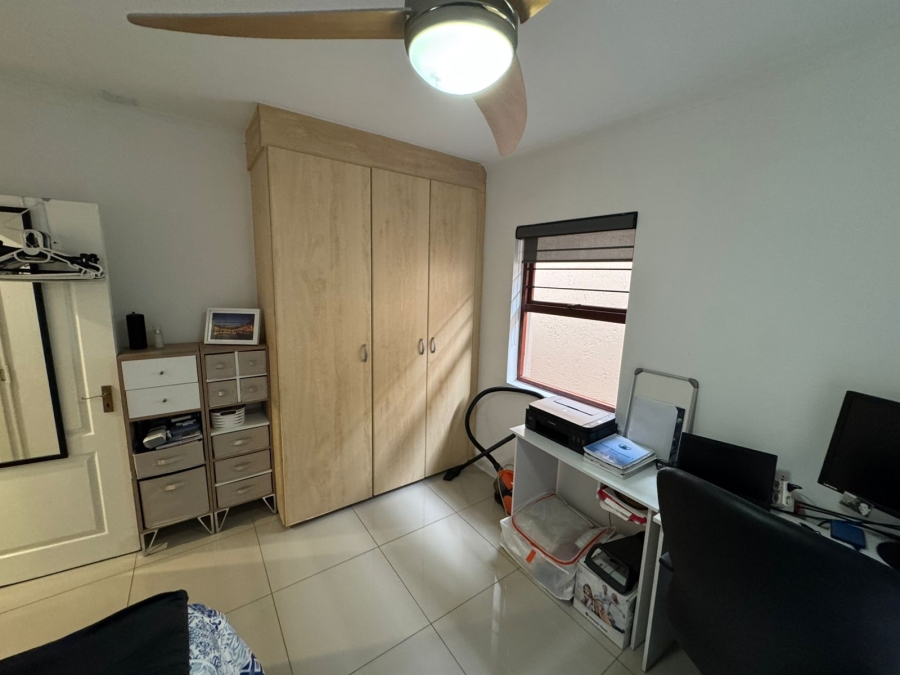 To Let 2 Bedroom Property for Rent in Bardene Gauteng