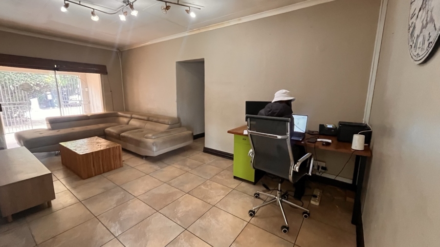 4 Bedroom Property for Sale in Brackendowns Gauteng