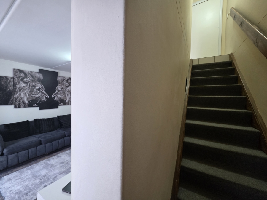 To Let 2 Bedroom Property for Rent in Zwartkop Gauteng
