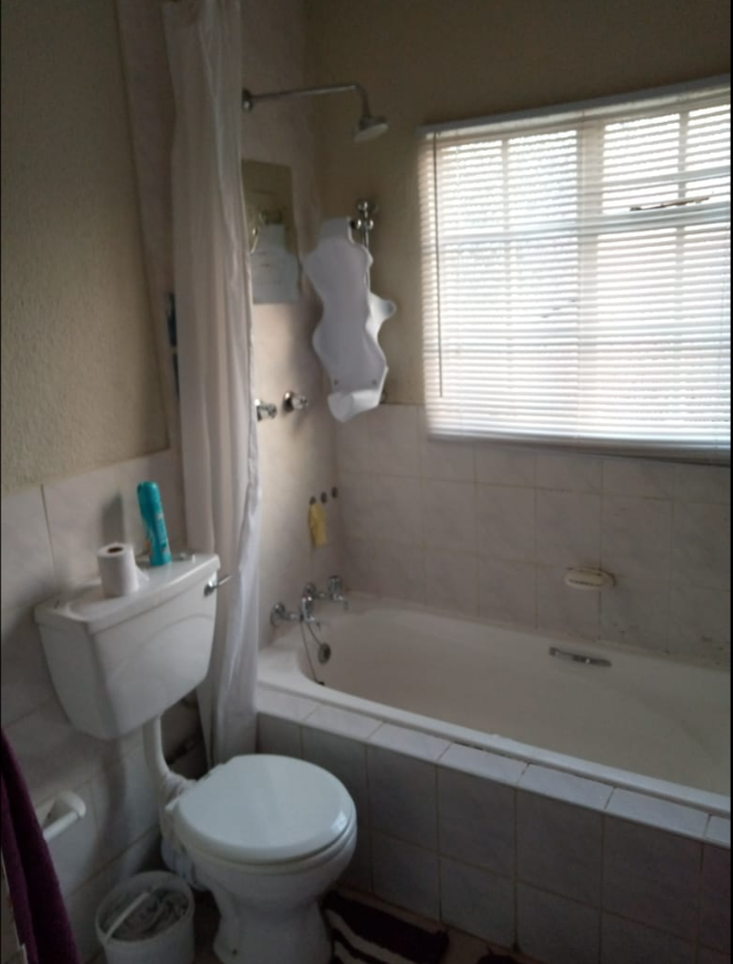 2 Bedroom Property for Sale in Beyers Park Gauteng