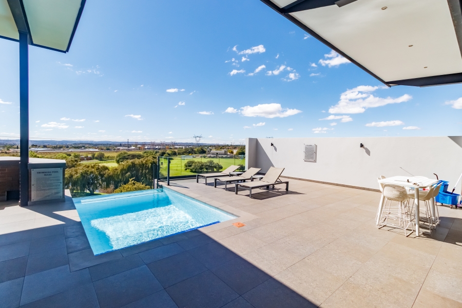 3 Bedroom Property for Sale in Midfield Estate Gauteng