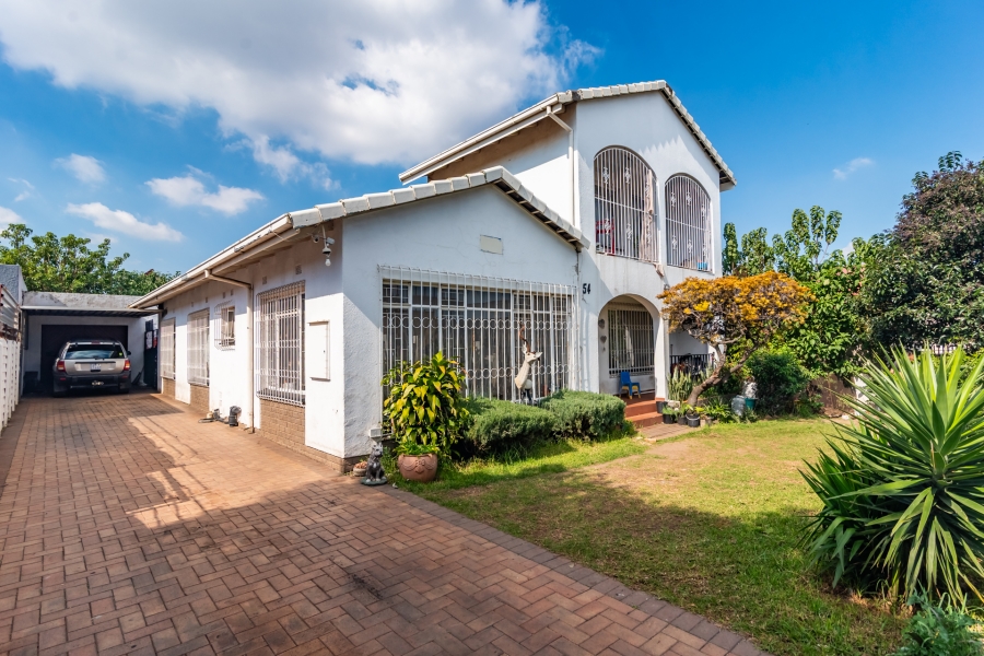 4 Bedroom Property for Sale in Sophiatown Gauteng