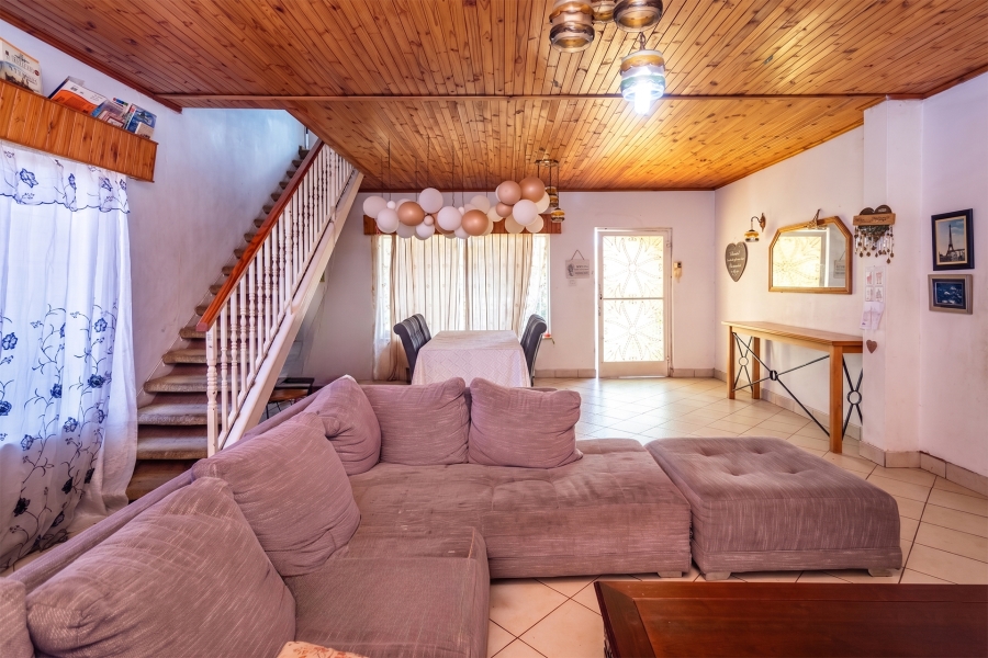 4 Bedroom Property for Sale in Sophiatown Gauteng