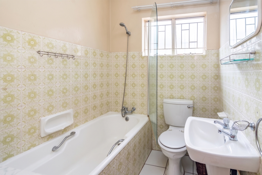 4 Bedroom Property for Sale in Sophiatown Gauteng