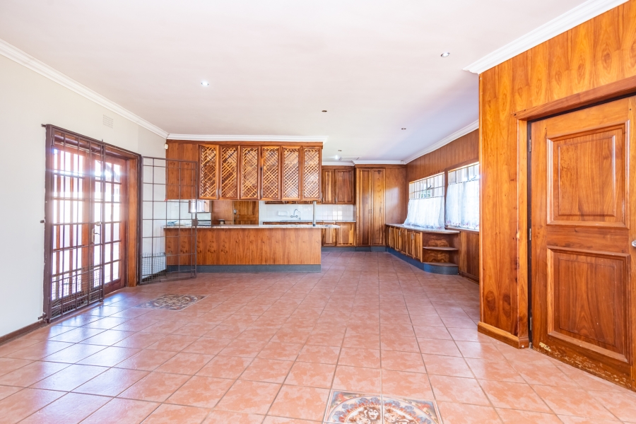 4 Bedroom Property for Sale in Monument Gauteng