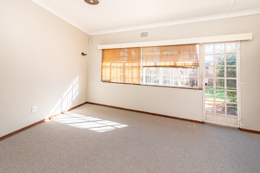 4 Bedroom Property for Sale in Monument Gauteng