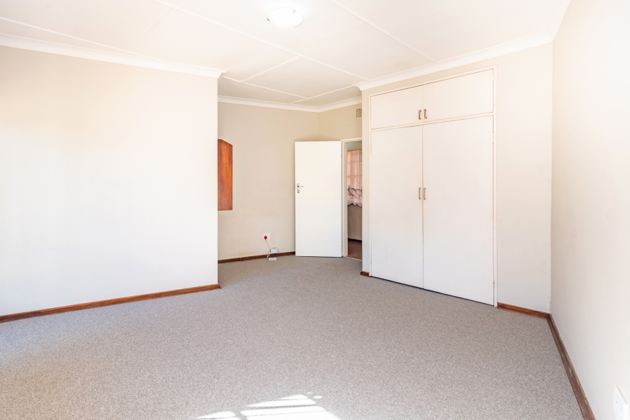 4 Bedroom Property for Sale in Monument Gauteng