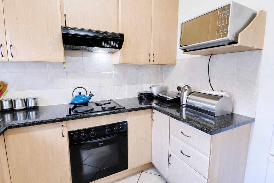 2 Bedroom Property for Sale in Raslouw A H Gauteng