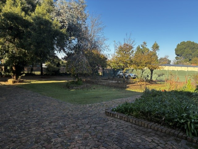 5 Bedroom Property for Sale in Elspark Gauteng