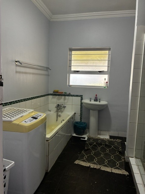 5 Bedroom Property for Sale in Elspark Gauteng