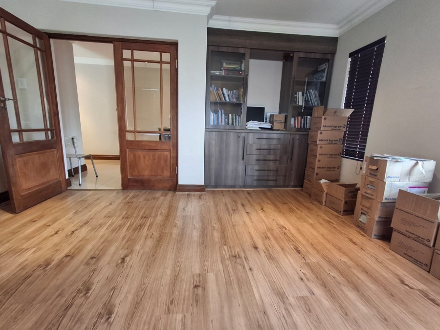 4 Bedroom Property for Sale in Theresa Park Gauteng