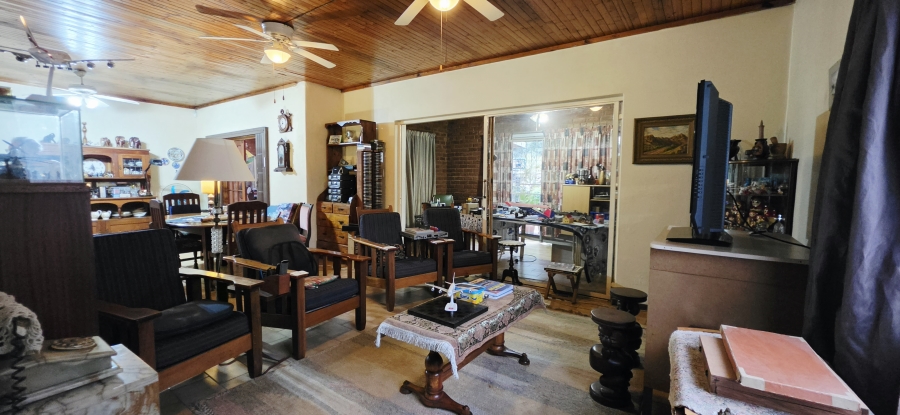 4 Bedroom Property for Sale in Wierda Park Gauteng