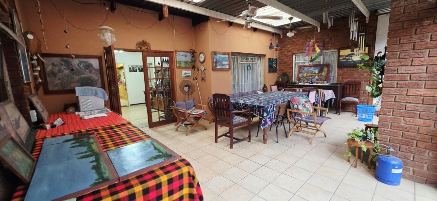 4 Bedroom Property for Sale in Wierda Park Gauteng