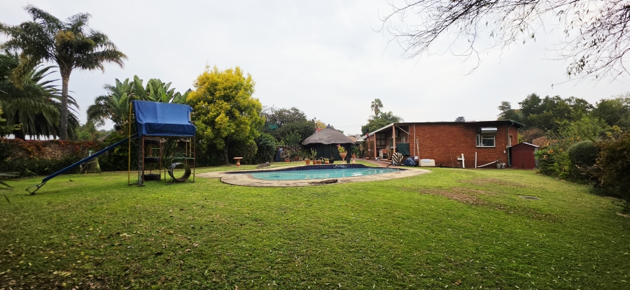 4 Bedroom Property for Sale in Wierda Park Gauteng