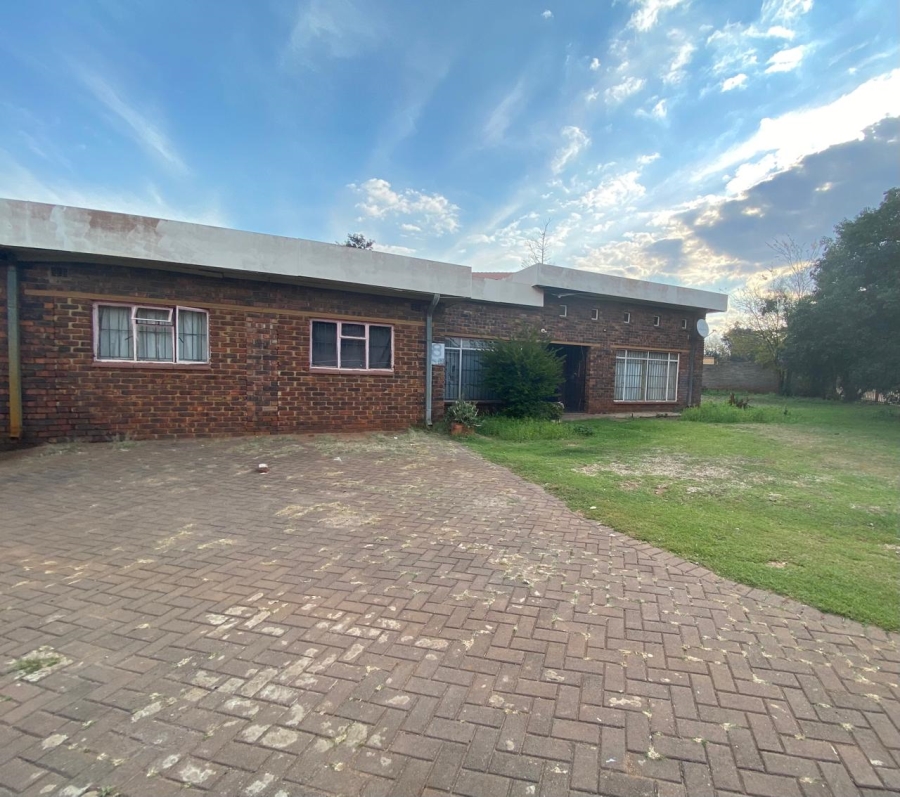 22 Bedroom Property for Sale in Bedworth Park Gauteng