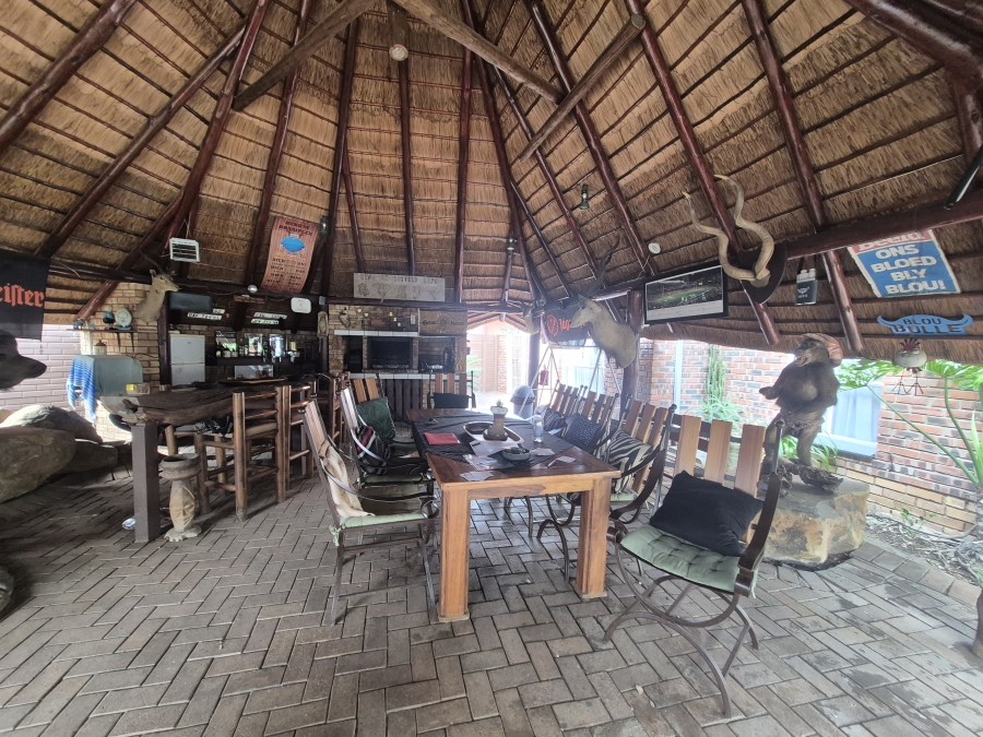 3 Bedroom Property for Sale in Brackendowns Gauteng