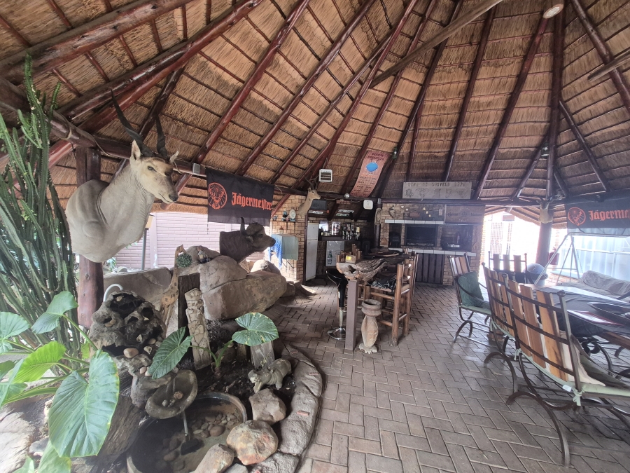 3 Bedroom Property for Sale in Brackendowns Gauteng
