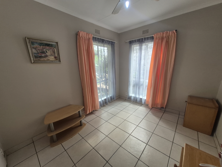 3 Bedroom Property for Sale in Brackendowns Gauteng