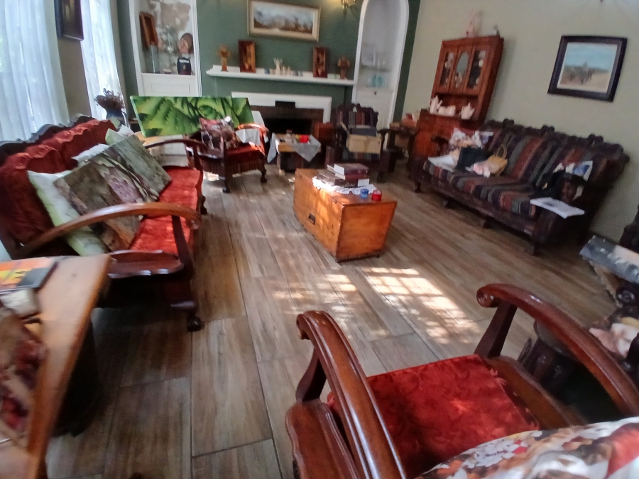 5 Bedroom Property for Sale in Selcourt Gauteng